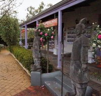 Spooky Hall Motel - New Castle Holiday