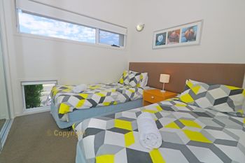 Pandanus Pocket 27 Holiday Apartment Casuarina - New Castle Holiday 3