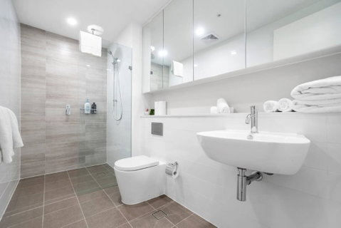 F03-darling Harbour 1 BDR APT - New Castle Holiday 3