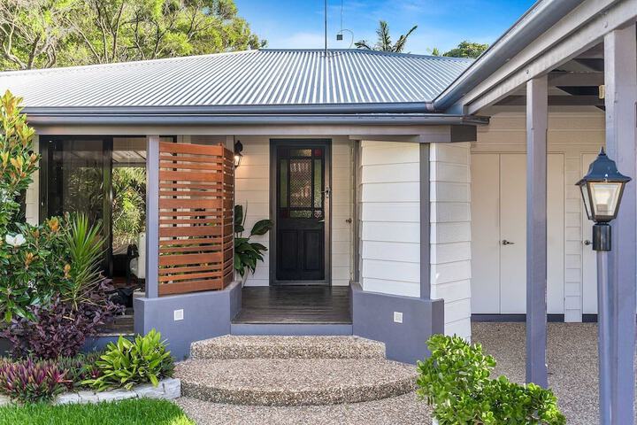 Coorabell ACT New Castle Holiday