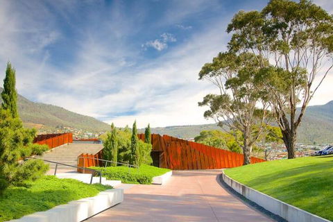 Essentially Hobart - New Castle Holiday 2