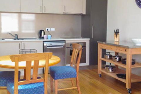 Essentially Hobart - New Castle Holiday 4