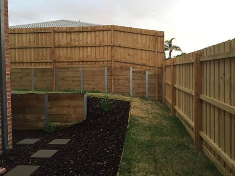 London Park Resort Melbourne - New Castle Holiday 4