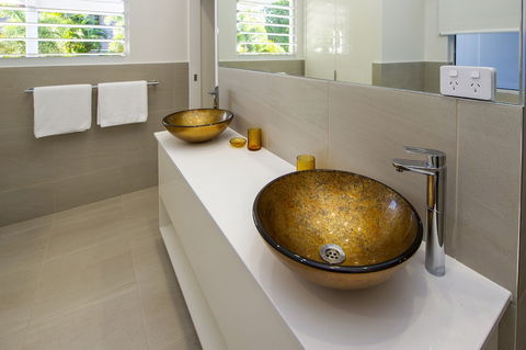 Reflections Villa 3 - New Castle Holiday 5