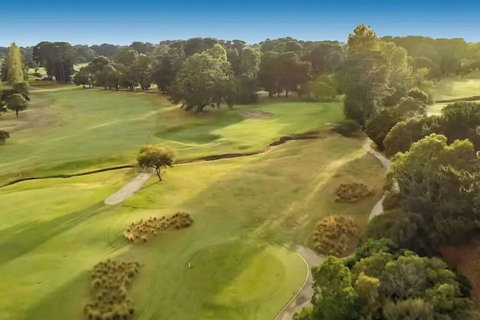 Sun, Beach, Shops, Wifi, Netflix - New Castle Holiday 0