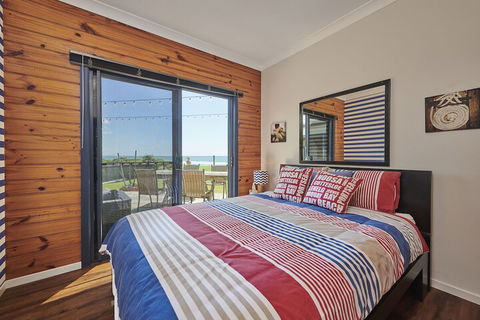Belongil On The Beach - New Castle Holiday 3