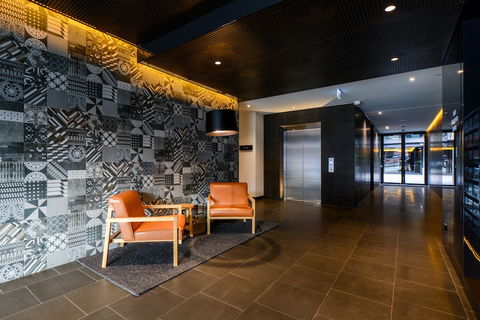 Roomerang At Ryan & Leveson - New Castle Holiday 0