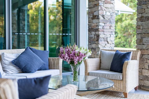 Salt Hinterland Retreat Q Stay - New Castle Holiday 1