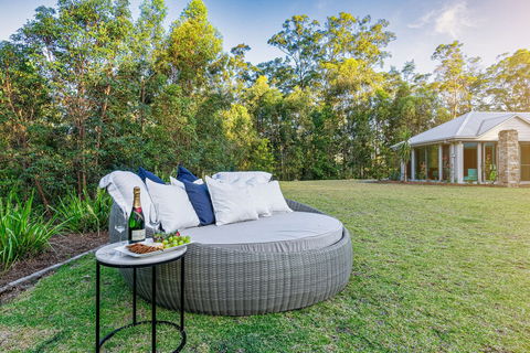 Salt Hinterland Retreat Q Stay - New Castle Holiday 2