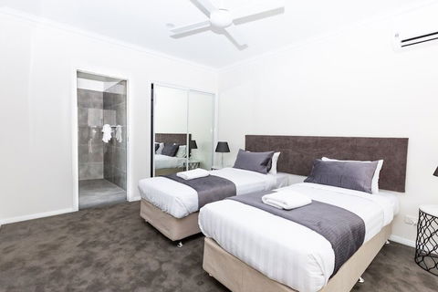 Wagga Apartments 1 - New Castle Holiday 4
