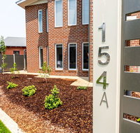 Wagga Apartments 1 - New Castle Holiday