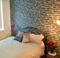 BUDGET Bourke St. Studios - New Castle Holiday