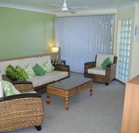 The Peninsula Duplex 02 14 - New Castle Holiday