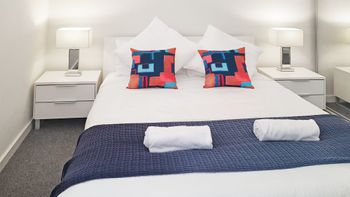 Richmond Lifestyle Apartment - New Castle Holiday 0