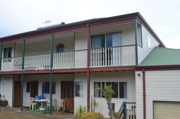 Albany Harbour Panorama B & B - New Castle Holiday 0