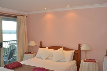 Albany Harbour Panorama B & B - New Castle Holiday 2