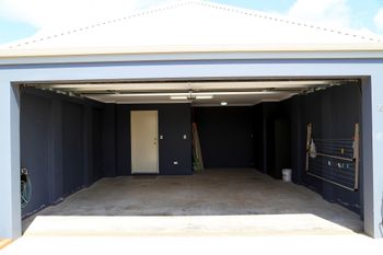 Waters Edge - New Castle Holiday 6