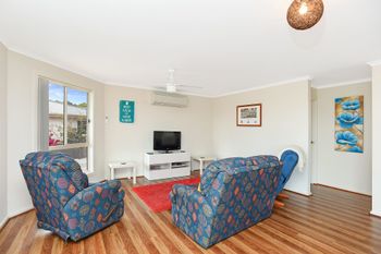 Serenity By The Sea - New Castle Holiday 5