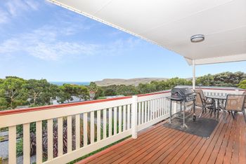 Serenity By The Sea - New Castle Holiday 2