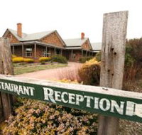 BEST WESTERN a TRAPPERS MOTOR INN - New Castle Holiday