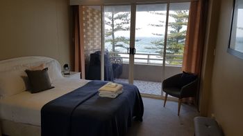 Point Break 2 Bedroom Apartment - New Castle Holiday 1