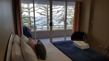 Point Break 2 Bedroom Apartment - New Castle Holiday 2