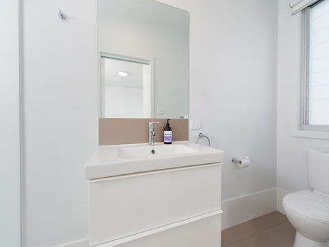 Ocean Views 41A Ocean Avenue - New Castle Holiday 3