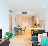 Compact Brisbane Pad With 2 Bedrooms - New Castle Holiday