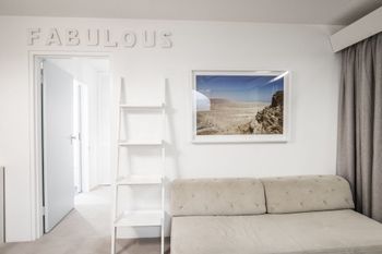 1 BR Park Breathtaking Sydney Skyline - New Castle Holiday 3
