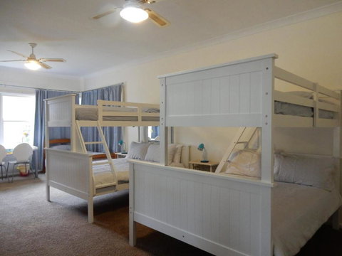 45 Golf Ave Superb Location - New Castle Holiday 3