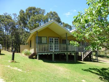 Nannup Valley Chalets - New Castle Holiday 3