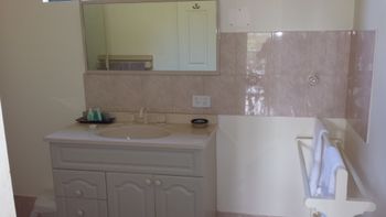 Nannup Valley Chalets - New Castle Holiday 6