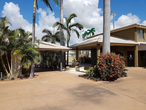 Rockhampton Palms Motor Inn - New Castle Holiday 2