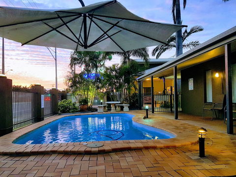 Rockhampton Palms Motor Inn - New Castle Holiday 3