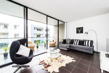 Executive Two Bed Penthouse Studio In The City - New Castle Holiday 0