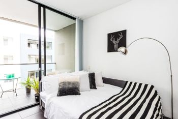 Executive Two Bed Penthouse Studio In The City - New Castle Holiday 1