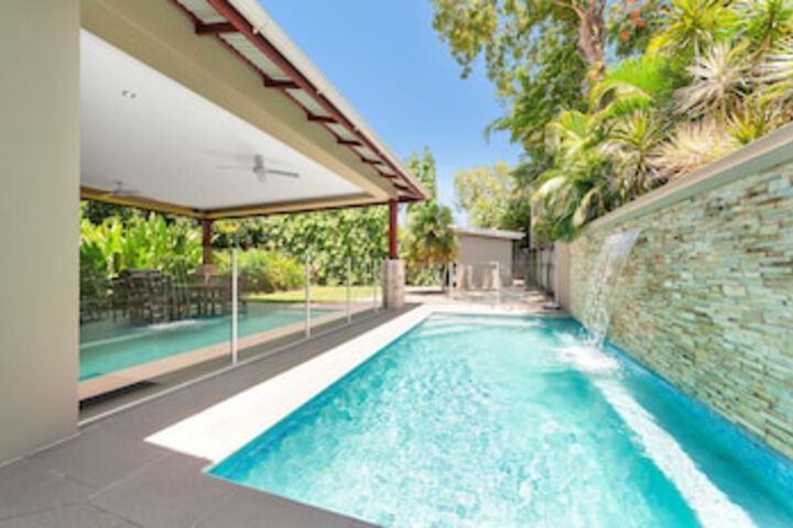 Trinity Park QLD New Castle Holiday