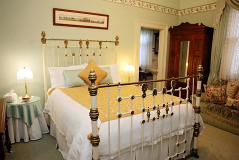 Forgandenny Bed & Breakfast - New Castle Holiday 1