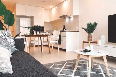 St.Tropez Apartment - New Castle Holiday 4