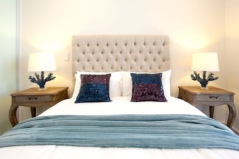 Crows Nest 4 - New Castle Holiday 1