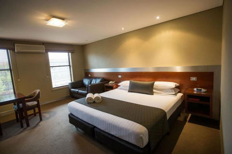 Seacombe House Motor Inn Port Fairy - New Castle Holiday 3