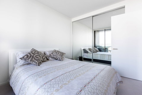 Sabrina, 2BDR Docklands Apartment - New Castle Holiday 6