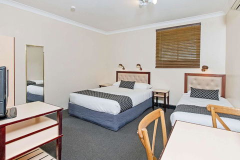Econo Lodge Savannah Park Tamworth - New Castle Holiday 3