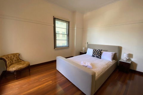 Art Deco Luxury On Elizabeth Quay - New Castle Holiday 6