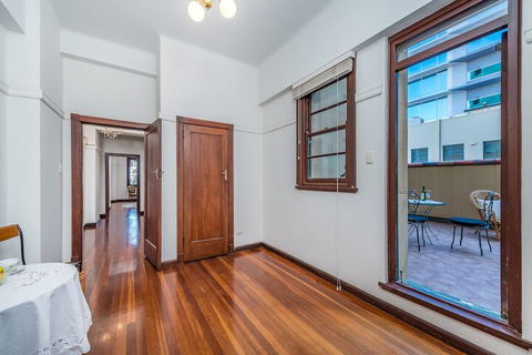 Art Deco Luxury On Elizabeth Quay - New Castle Holiday 3