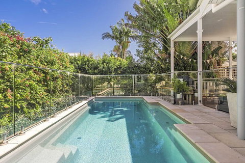 A PERFECT STAY - Stanhope Byron - New Castle Holiday 5