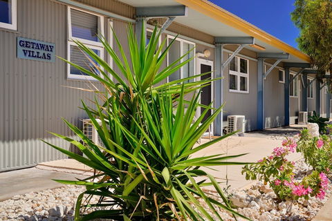 Getaway Villas Unit 38 6 - New Castle Holiday 2