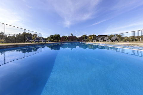 Ramada Resort By Wyndham Phillip Island - New Castle Holiday 1