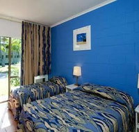 Kondari Lakeside Villas - New Castle Holiday