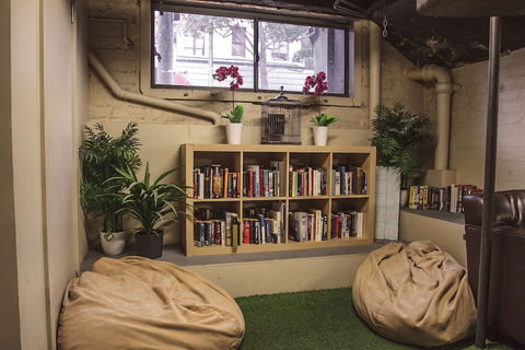 Mad Monkey Backpackers Bayswater - New Castle Holiday 1